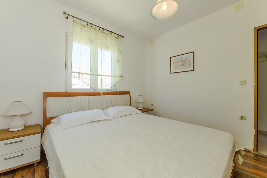 Paula Apartments Вир Экстерьер фото