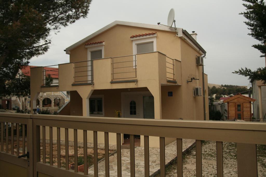 Paula Apartments Вир Экстерьер фото